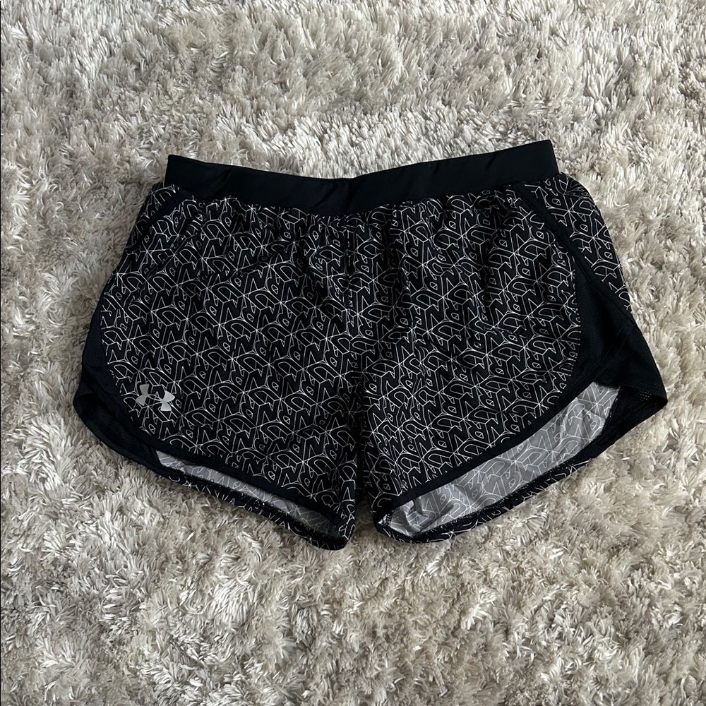 Under Armour Black and White Patterned Shorts. Running Shorts. Loose fit.